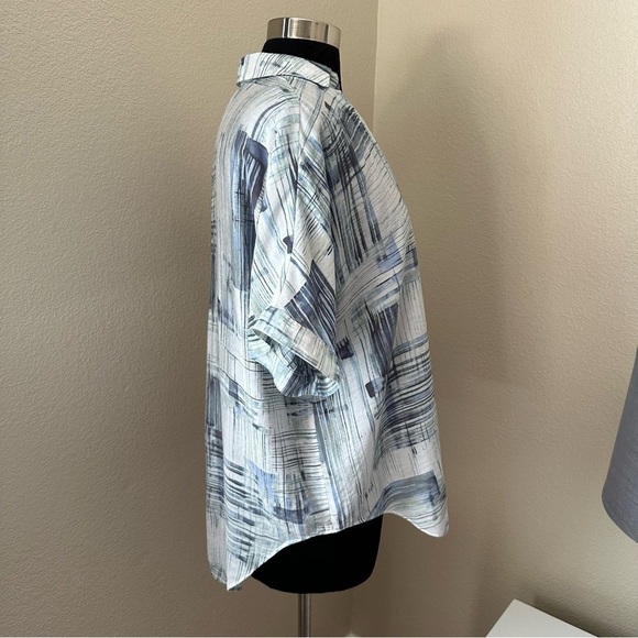 NIC+ZOE Short Dolman Sleeve V-neck Blue White Blouse - Picture 4 of 9